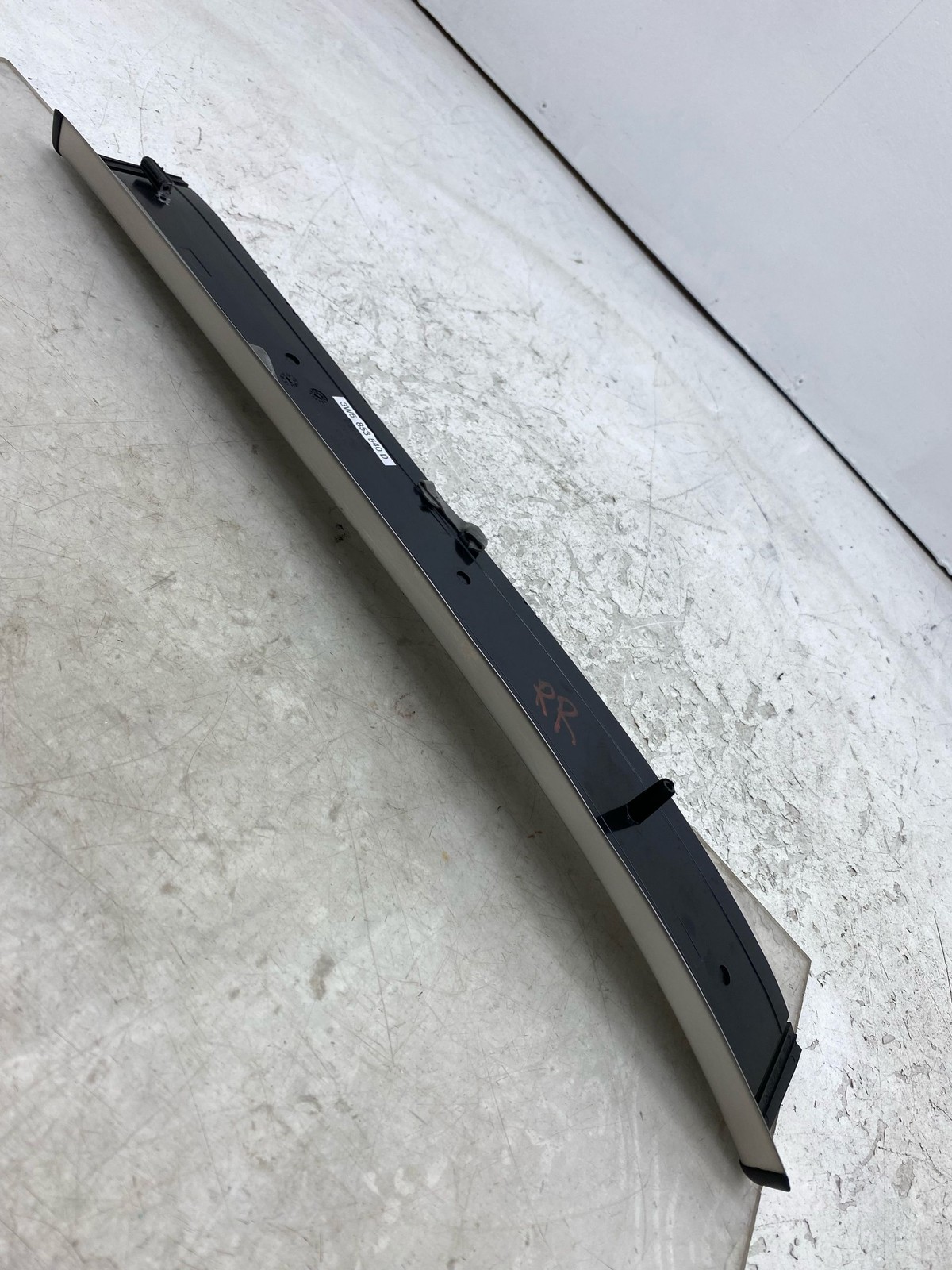 Bentley Flying Spur 2013-2018 REAR+RIGHT Scuff plate