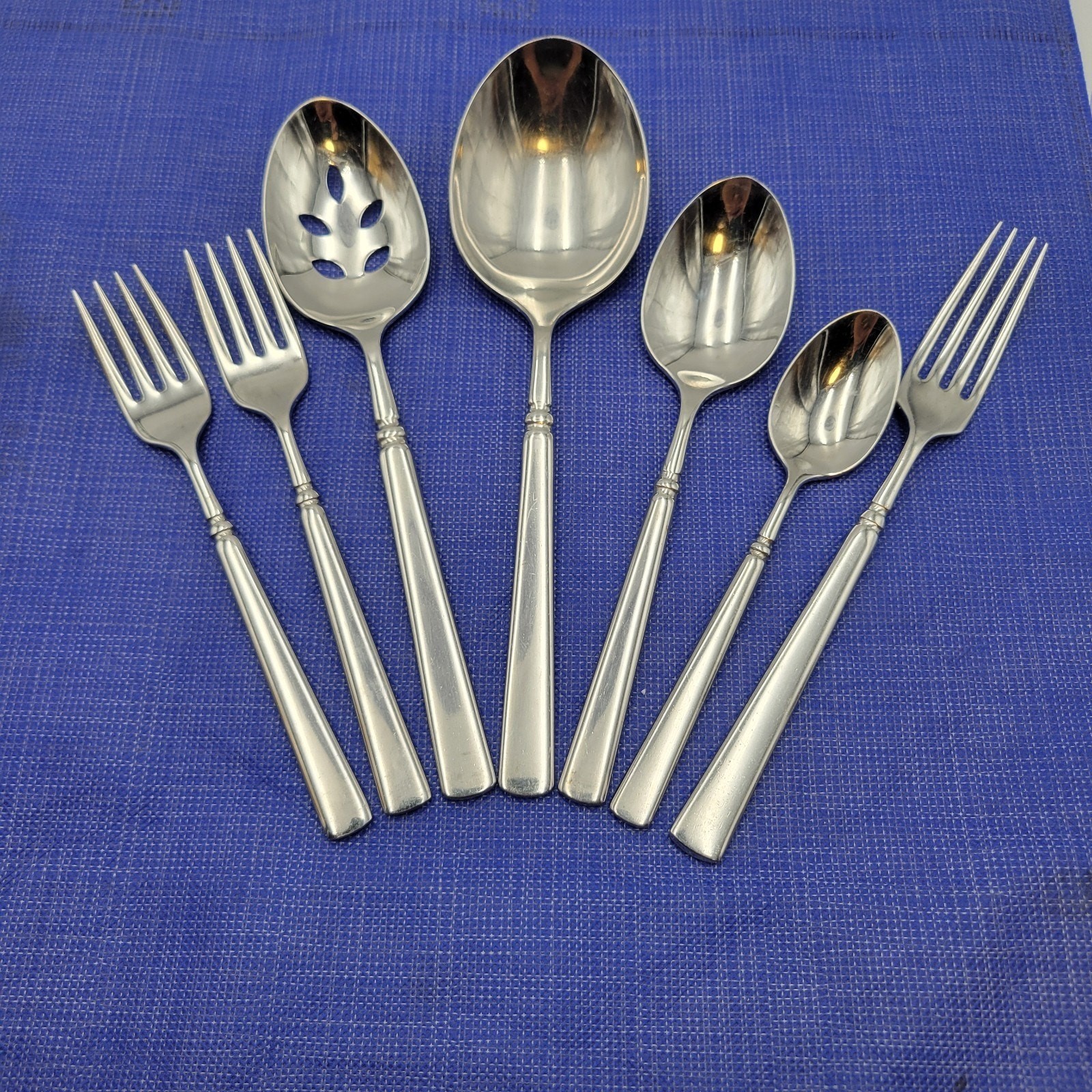 Set of 7 Oneida EASTON All Glossy Stainless USA Flatware Ser