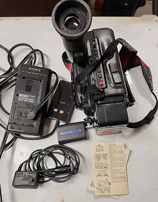 Sony CCD-TR5 Handyman Video Recorder As Is For Parts Or Refurbish * AS IS