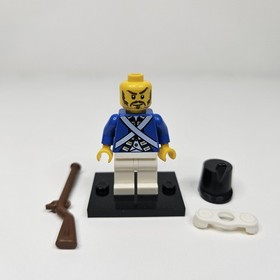Lego Pirate Bluecoat Imperial Soldier Minifigure With Musket On Stand