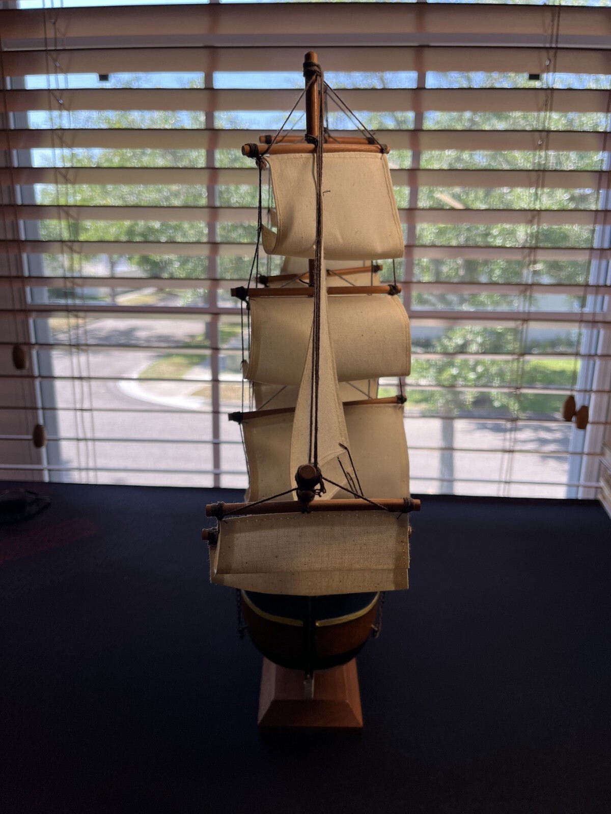 Picture 3 of 5
