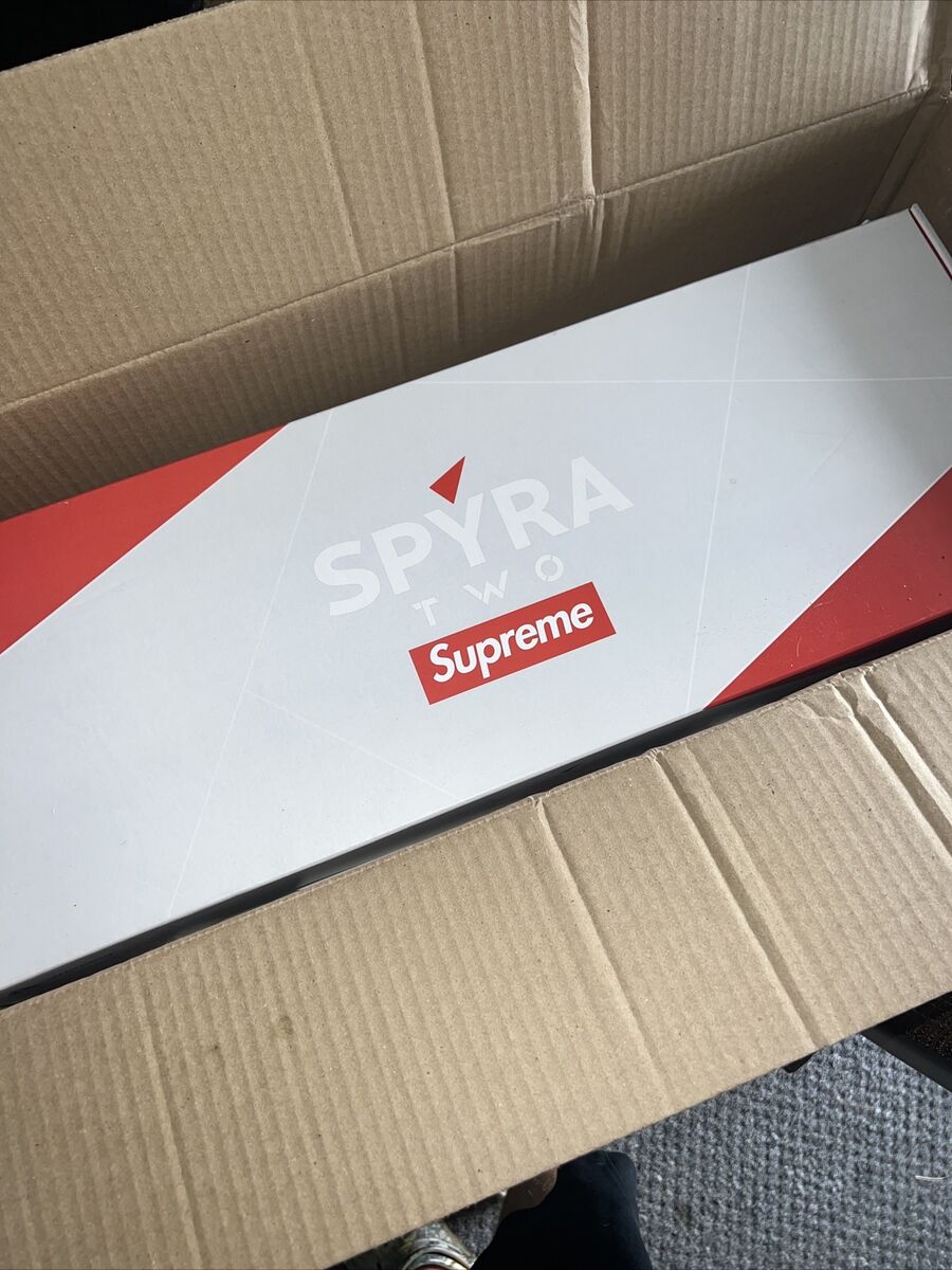 Supreme x Spyra Two Limited Edition Water Blaster Blue RARE FIND