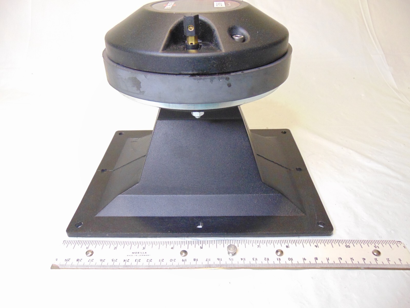 B&C Speaker DE85 , 8 ohm, 2.0 inch throat diameter Mylar/Titanium Diaphragm #5