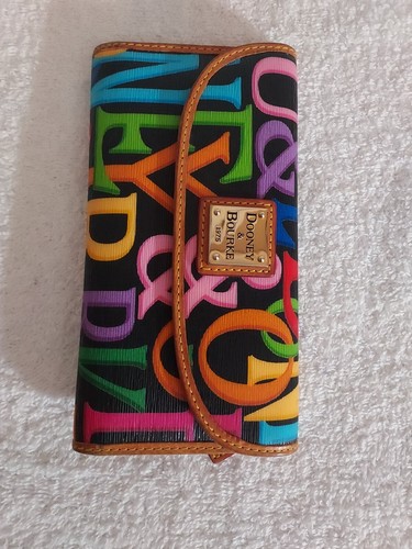 DOONEY & BOURKE 💜RETRO 💚GRAFICA💙 CREDIT 💛CARD🧡 CLUTCH #6 - Picture 5 of 16
