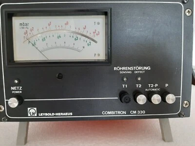 Vacuomètre Leybold Heraeus Combitron CM330 - Photo 1/4