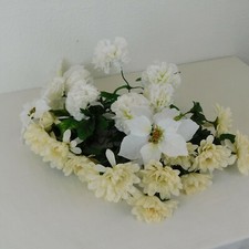 26 Heads 3 Bunches Artificial Flowers Carnation Poinsettia White Wedding Bouquet