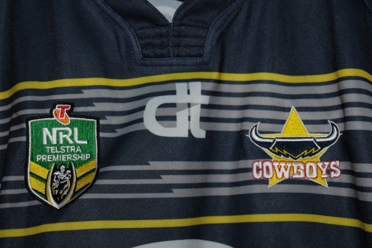 NORTH QUEENSLAND COWBOYS RUGBY NRL SHIRT 2016 2017 ISC TOYOTA SIZE