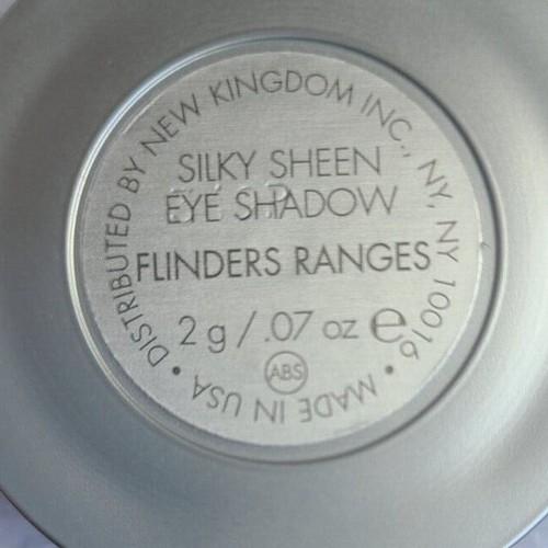 Sue Devitt Silky Eye Shadow Choice of Beautiful Shades Full Size - Picture 26 of 28