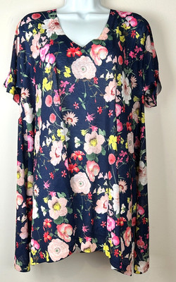 Nally & Millie Bold Blue Floral Tunic V Neck Short Sleeve Top Size 1X