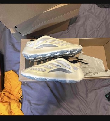 Size 11.5 - adidas Yeezy Boost 700 V3 Azael