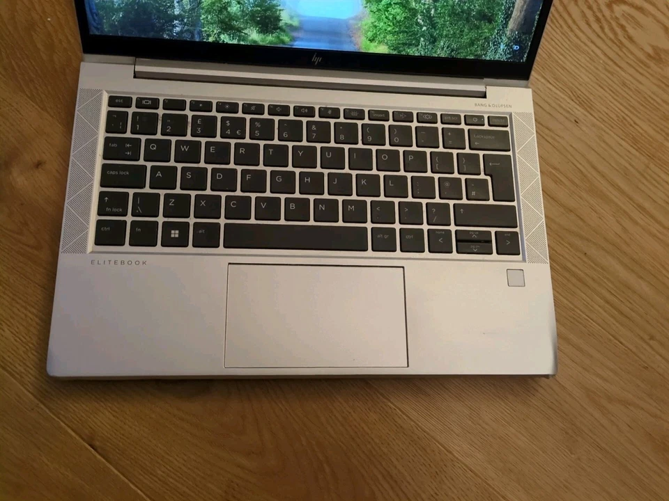 HP Elitebook 835 G8 Ryzen 5 5650U 2.3GHz 8GB RAM 256GB SSD 13.3 Touchscreen 4103 - Image 2 of 4