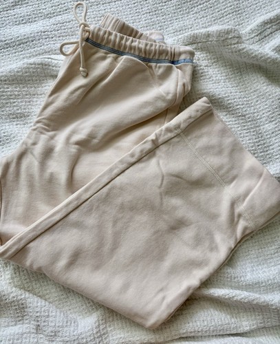 Kerri Rosenthal Outfit Top & Pants Heart Graphic SweatSuit Beige Ivory M S NWOT - Picture 2 of 7