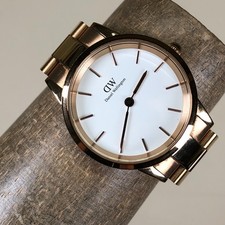 Daniel Wellington Iconic Women Fashion Rose Gold Quartz Analog 32mm Watch 6"
