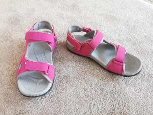 Raspberry Pink Karrimor Dynagrip Antibes Walking Sport Sandals Size 5