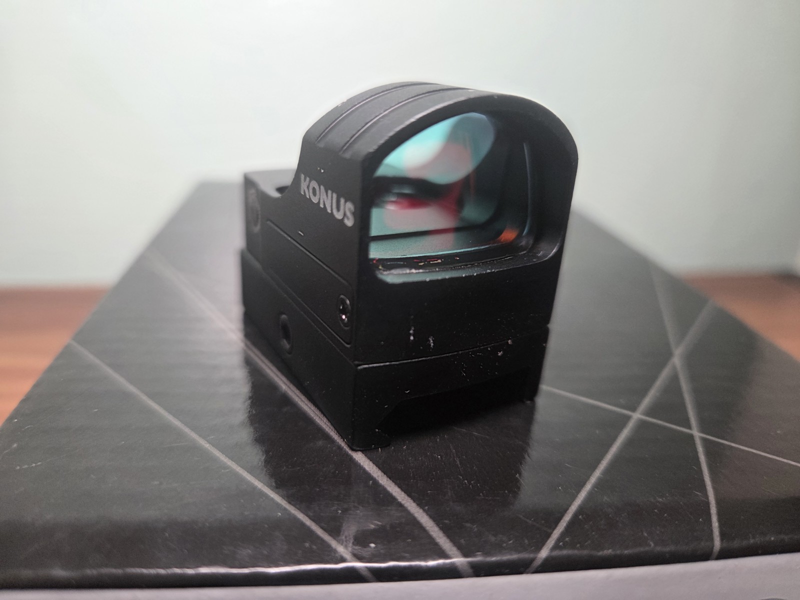 Konus Fission 3.0 Red Dot Sight 4 MOA Dot Reticle Deltapoint Pro ...