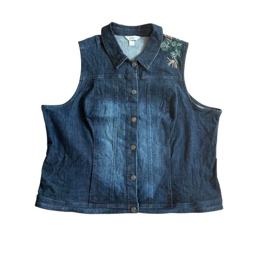 CJ Banks Denim Vest Size 3X Blue Jean Embroidered Shoulder Flowers Button U