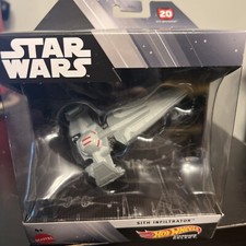 NEW Mattel HMH97 Hot Wheels Star Wars Starship Select SITH INFILTRATOR DieCast