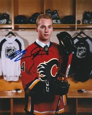 SAM BENNETT SIGNED CALGARY FLAMES 8X10 PHOTO SAM BENNETT SIGNED CALGARY FLAMES 8X10 PHOTO