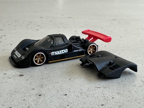 Hot Wheels Premium MAZDA 787B Hammer Drops Loose with Protector 962 Le Mans - Picture 4 of 8