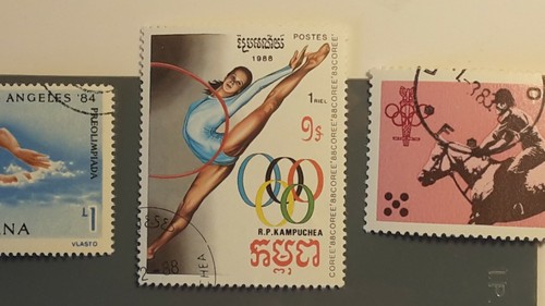 I FRANCOBOLLI DELLE OLIMPIADI - 3 FRANCOBOLLI -4+ - Foto 2 di 5