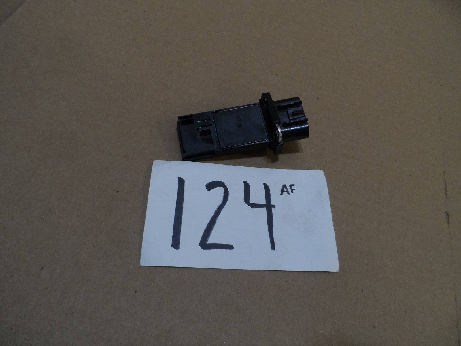 2011 Cadillac SRX Mass Air Flow Meter Sensor Used  #124-AF