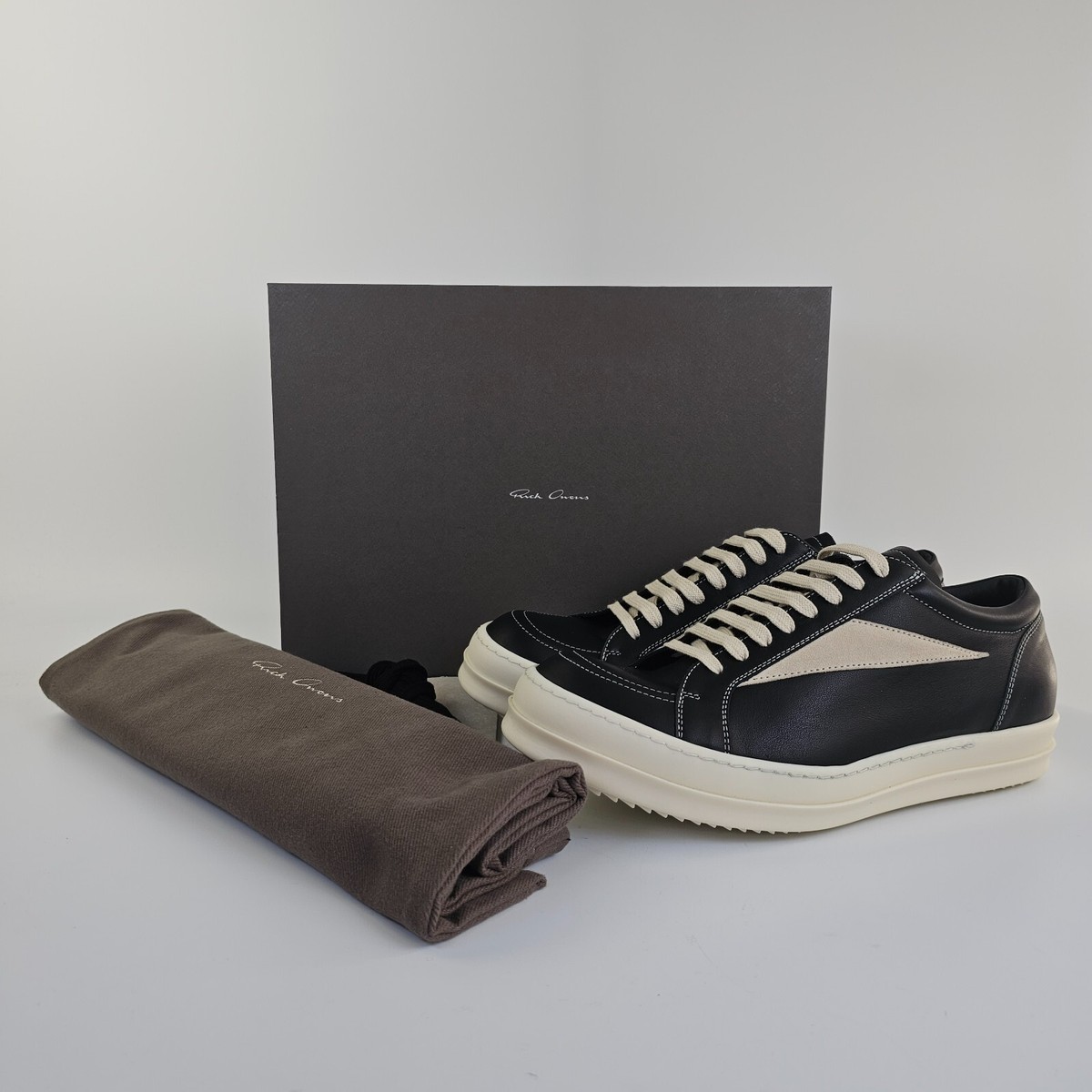RICK OWENS Vintage Porterville Black/Milk Low Top Sneakers RICK OWENS Vintage Porterville Black/Milk Low Top Sneakers