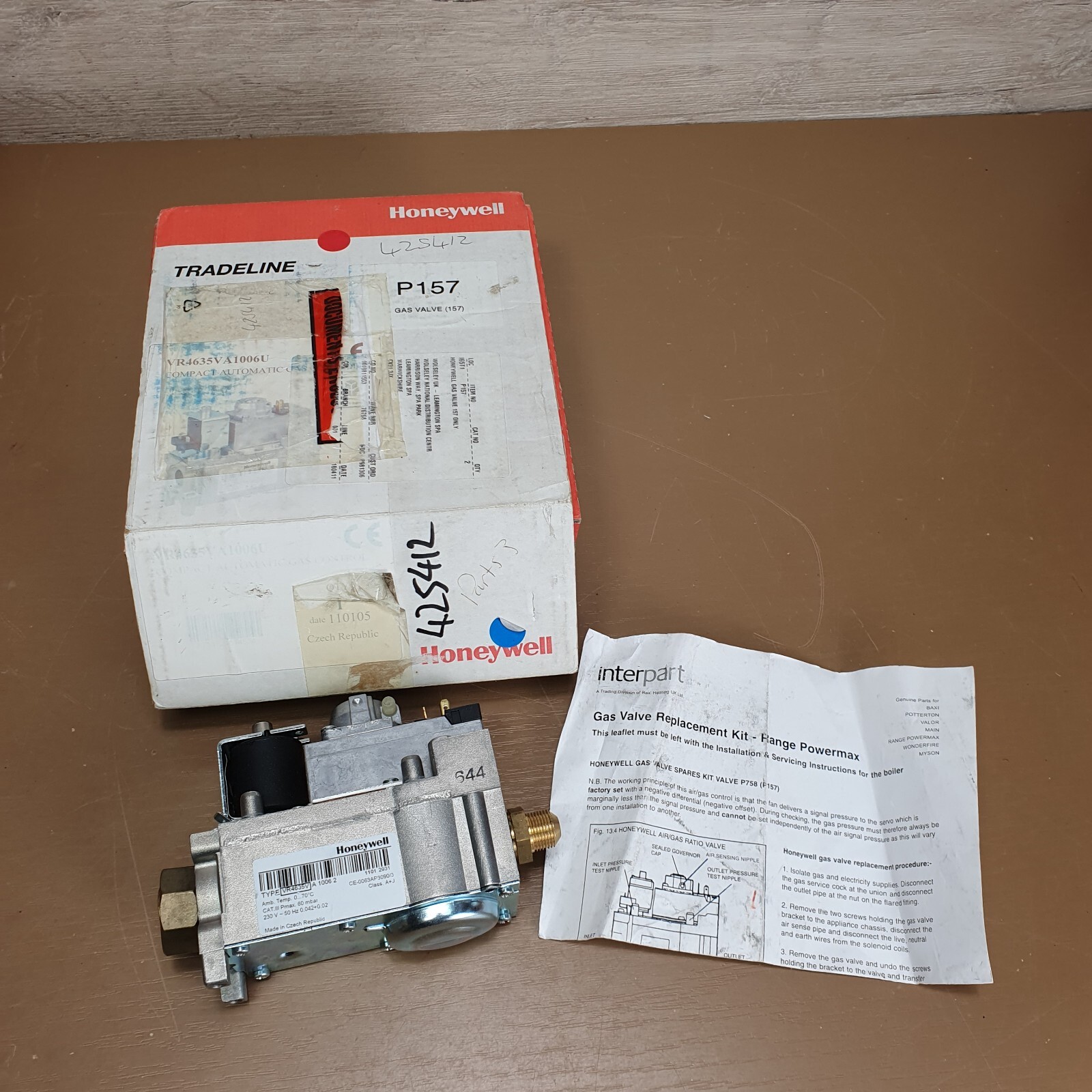Potterton Powermax P157 P758 Honeywell VR4635VA1006U Gas Valve kit - NEW