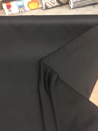 Black Soft Blackout Fabric 60 inch By the yard no light passes through - Afbeelding 3 van 5