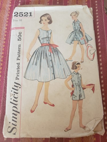 Vintage Simplicity 50s Pattern 2521 Girls Playsuit, Shorts, Skirt Sz 10 - 第 1/2 張圖片