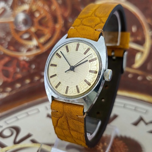 Vintage Watch USSR RAKETA 2609.НА Yellow Dial Rare SOVIET Wristwatch 19 Jewels - Picture 7 of 24