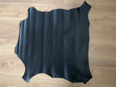 Schwarz Lederhaut 4 1/2 Quadratfuß Handwerk Larp Chaps Taschen Handtasche Reparaturen 0,7 mm