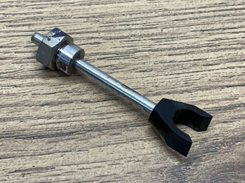 Tonearm Rest For GOLDRING LENCO - Tone Arm Rest - Picture 2 of 3