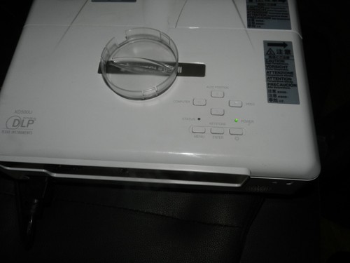Proiettore sopraelevato MITSUBISHI XD500U senza telecomando buono con cavi e disco libro - Foto 3 di 12