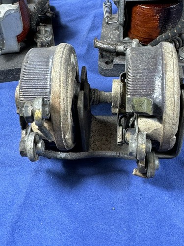 2 reóstatos C.1920 OHMITE 300V y 2 componentes eléctricos adicionales - Imagen 6 de 19