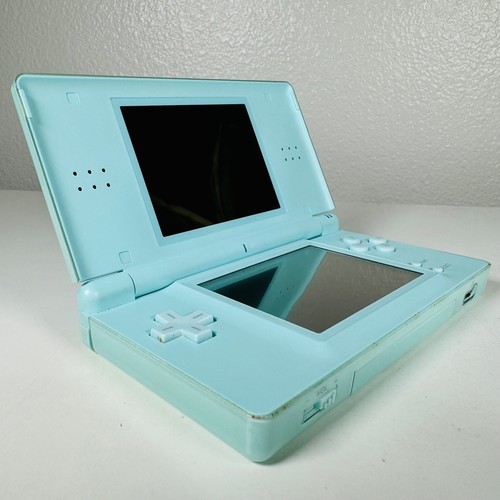 Console Nintendo DS Lite (blu ghiaccio) con accessori - venditore USA - Foto 4 di 9