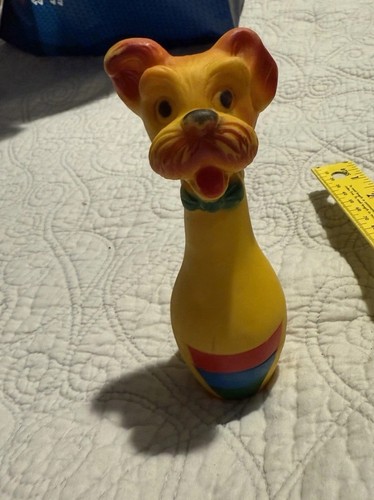 Prendedor de boliche vintage de goma chirrido juguete cachorro perro Hong Kong 6 1/2" de alto - Imagen 3 de 9