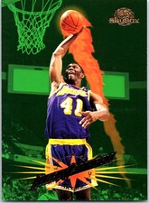 1995 SkyBox Elden Campbell #58
