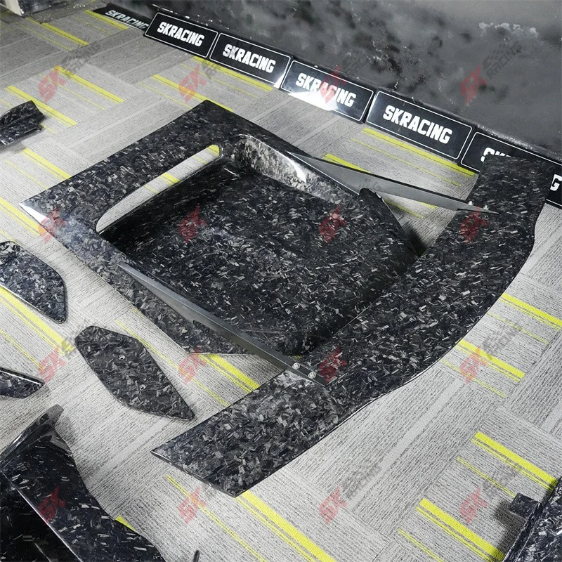 Kit de alerón de faldones laterales delanteros y traseros de fibra de carbono forjado para BMW i8 2014-2020 Foto 4 de 4