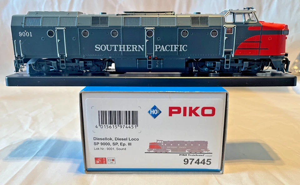 NEW PIKO #97445 HO Scale Southern Pacific ML4000 Locomotive #9001 w/ DCC & SOUND - Image 3 of 4