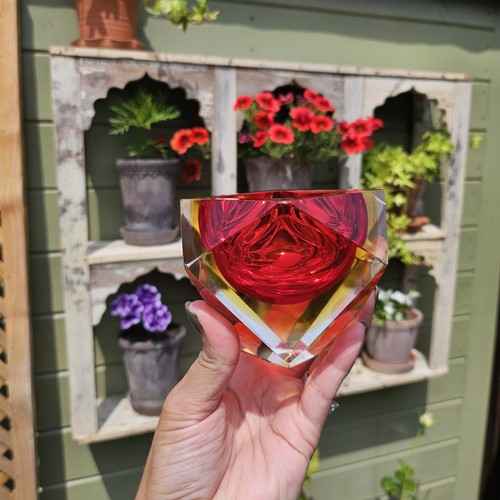 Vintage 60s MCM Red Murano Geometric Faceted Cased Glass Trinket Dish Ashtray - Picture 2 of 20