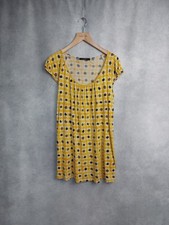 MAXMARA WEEKEND TOP SIZE MEDIUM. YELLOW POLKA DOT. SHORT CAPPED SLEEVE CASUAL