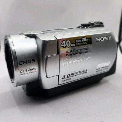 Sony Handycam DSC-SR200  HDD Video Camera SD Camcorder With Nightshot - Silver