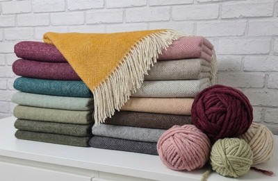 Wolldecke 100% Schurwolle Wohndecke Plaid in versch. Farben 140 x 200cm NORD-C