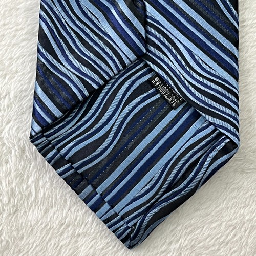 Paul Smith Neck Tie Silk Blue Waves Made In London 3.75" Wide - Picture 6 of 7