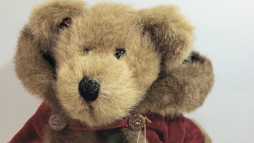 Boyds Bears Plush Bear Mrs. Northstar 15 Inch Christmas Red Robe Green Dress - Picture 8 of 12