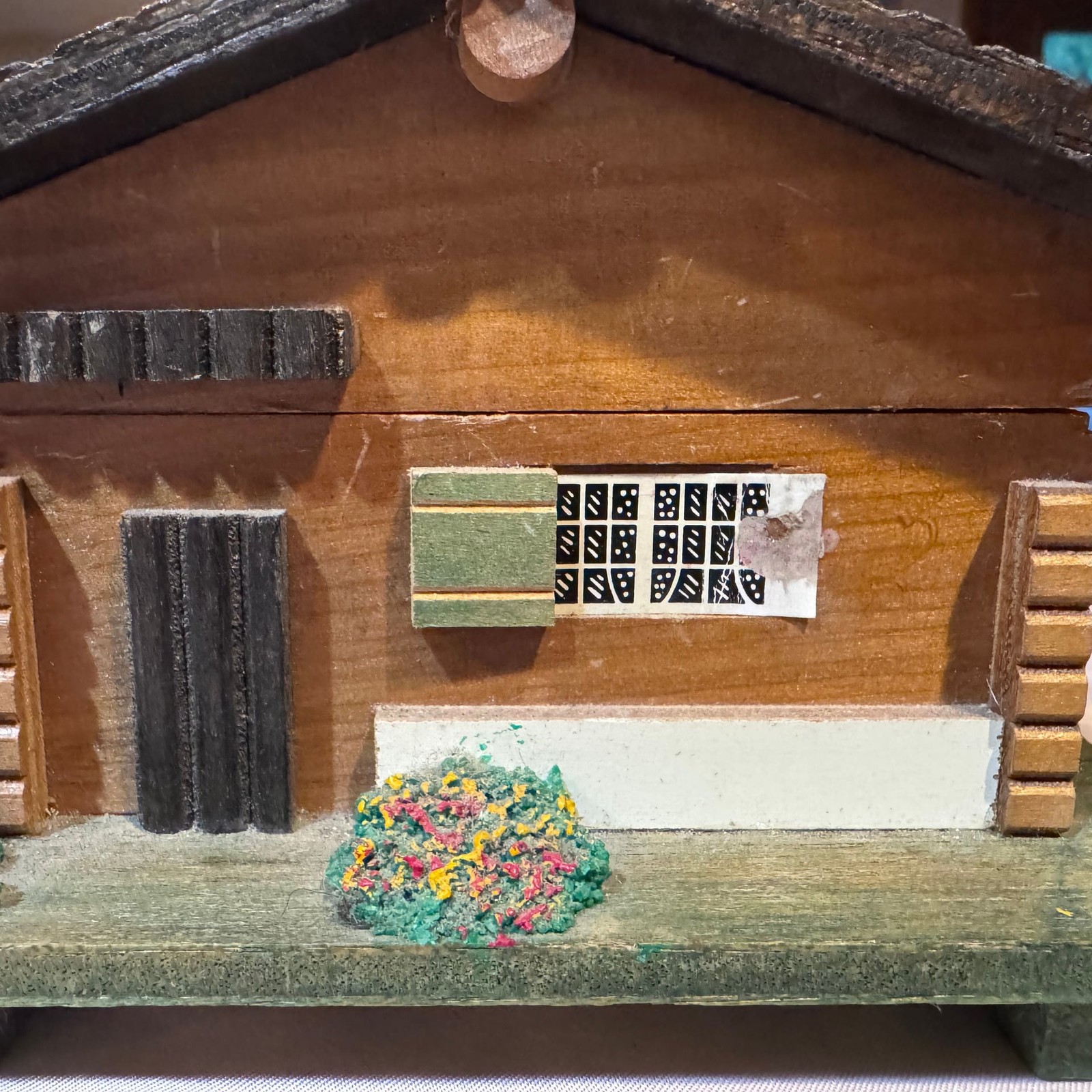 Picture 1 of 6