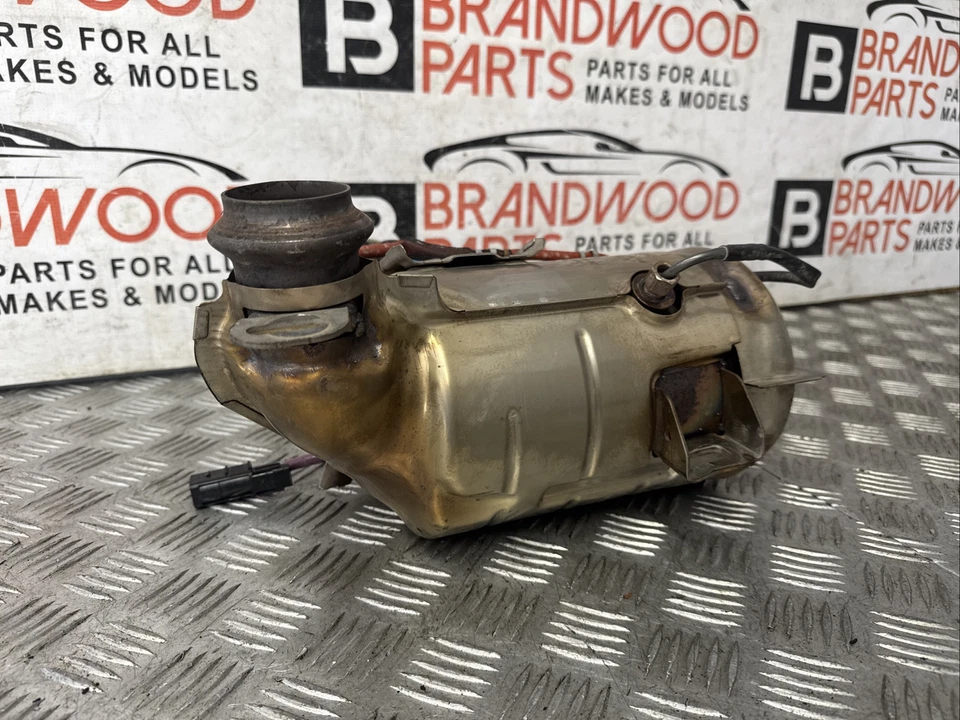 2021 NISSAN JUKE DIG-T F16 1.0 PETROL MK2 CATALYTIC CONVERTOR 208A00821R - Image 3 of 4