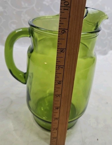 Vintage Retro Avocado Green 86 Oz Glass Pitcher With Ice Lip MCM RARE - Picture 8 of 9
