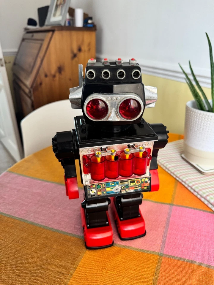 Sentinel the 13" Giant Walking Robot Spares or Repairs Horikawa Kamco - Image 2 of 4