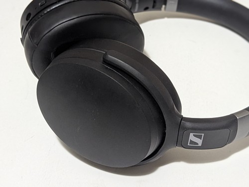 Sennheiser HD 450BT wireless headphone- Black - Picture 7 of 10